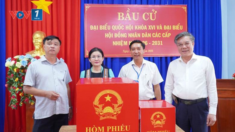 Cử tri và các cấp chính quyền tích cực chuẩn bị ngày hội bầu cử