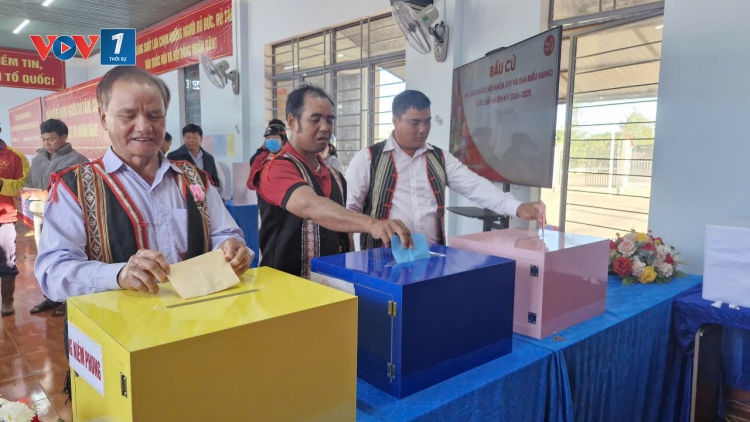 Gia Lai có 99,76% cử tri đi bỏ phiếu bầu cử