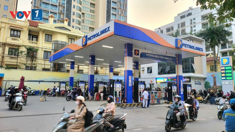  Liên Bộ Công Thương-Tài chính điều hành giá xăng dầu từ 23h45 ngày 10/3/2026: Chi mạnh Quỹ bình ổn!