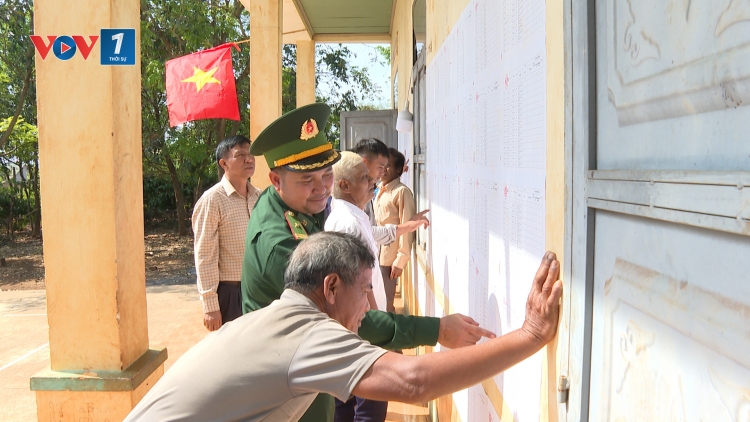 Giữ vững biên cương, an ninh trật tự, vững niềm tin lá phiếu ở biên giới Gia Lai