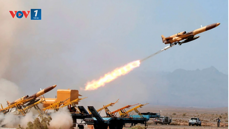 Quân đội Iran chủ động tấn công huyết mạch kinh tế để gây khó cho Mỹ và Israel?