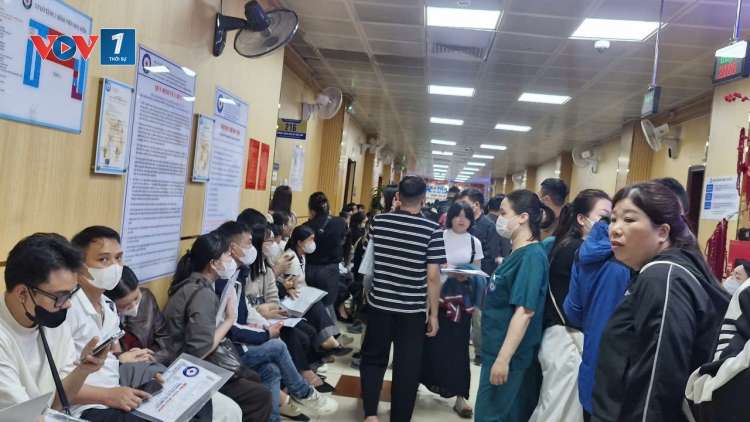 Trao cơ hội làm cha mẹ từ chương trình Chào xuân mới, đón con yêu