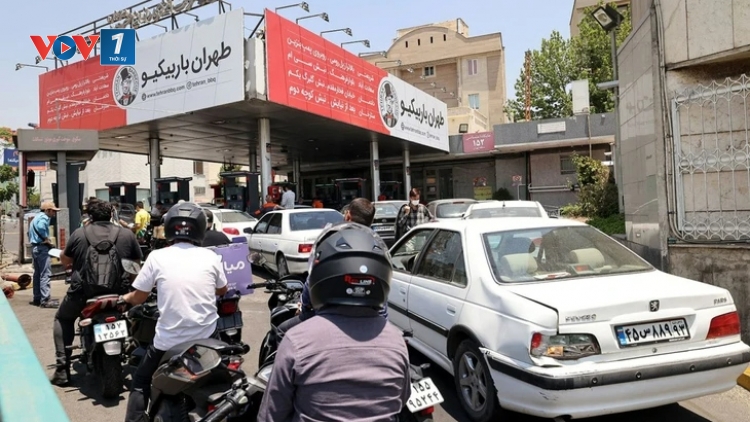 Thời sự 6h 1/3/2026: Hàng chục nghìn người tháo chạy khỏi thủ đô Iran
