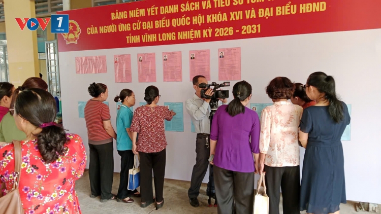 Rộn ràng công tác chuẩn bị bầu cử ở Vĩnh Long