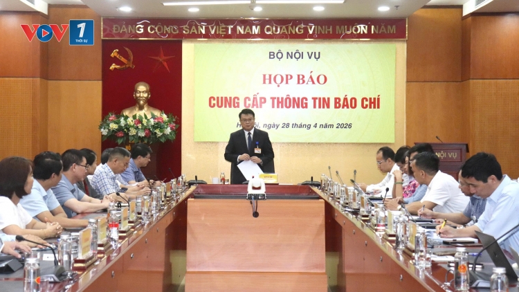 Bộ Nội vụ: Bộ Chính trị thống nhất điều chỉnh tăng mức lương cơ sở lên 2,53 triệu đồng từ 1/7/2026