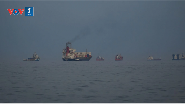 Iran tuyên bố sẽ mở eo biển Hormuz nếu được bồi thường thiệt hại do xung đột