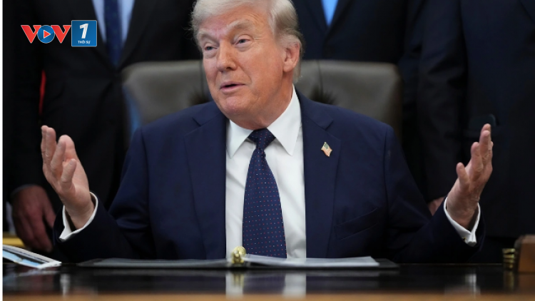 Ông Trump nói Iran có thể gọi điện nếu muốn đàm phán chấm dứt chiến tranh