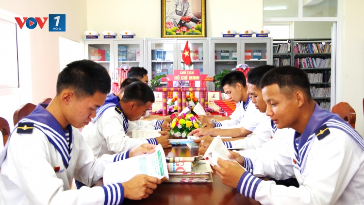 Vùng 2 Hải quân: Lan tỏa văn hóa đọc từ đất liền đến nhà giàn DK1