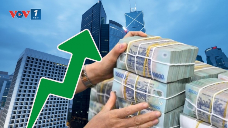 Tín dụng tăng tốc, lãi suất hạ nhiệt: Ngân hàng nỗ lực hỗ trợ tăng trưởng.