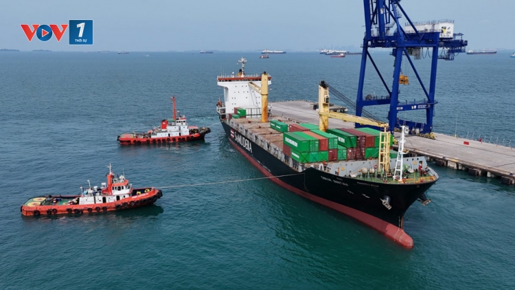 Indonesia: Gần 800 container rác thải điện tử tồn đọng tại Batam