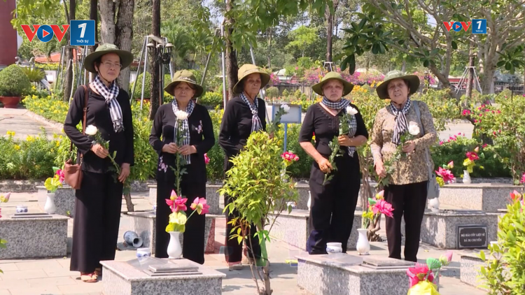 Theo dòng thời sự chiều 30/4/2026