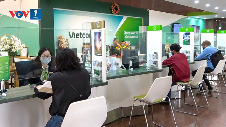 Đồng loạt giảm lãi suất, tạo đà cho mục tiêu tăng trưởng cao