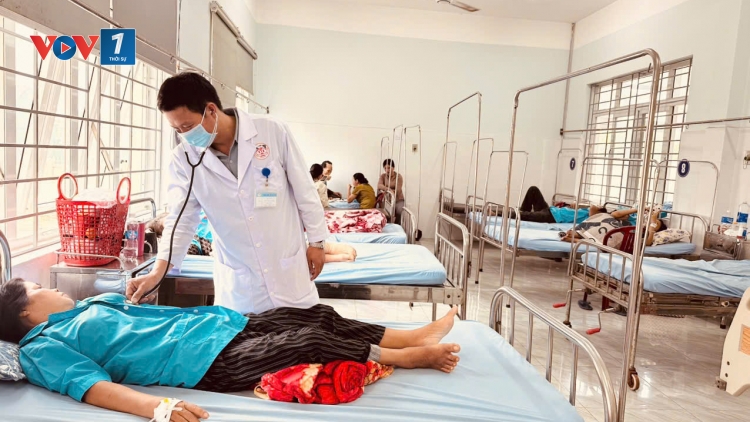 80 bệnh nhân ngộ độc do ăn bánh mì ở Đắk Lắk bị nhiễm vi khuẩn Salmonella