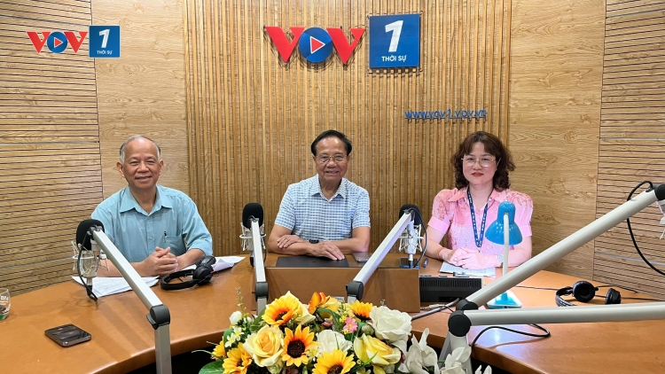 Thu hút đầu tư công nghệ cao, phấn đấu tăng trưởng 2 con số