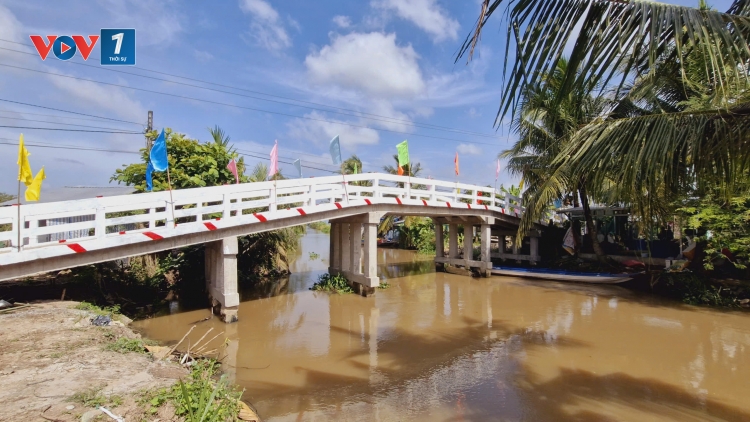 Những cây cầu nông thôn góp phần thay đổi diện mạo quê hương (18/05/2026)