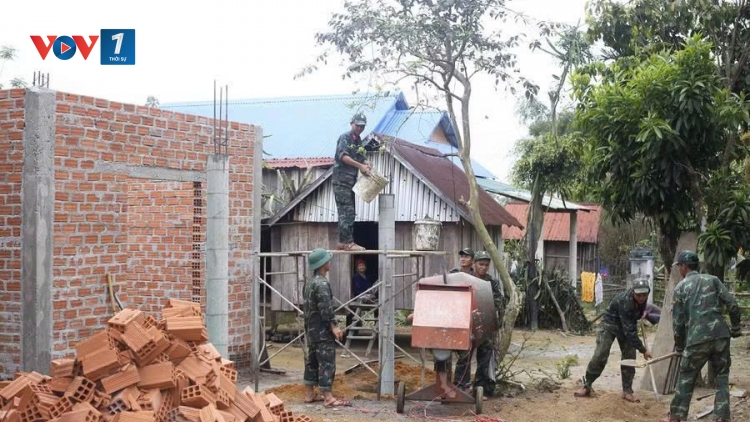 Gia Lai huy động lực lượng quân đội xây mới và sửa chữa 76 nhà ở cho gia đình người có công