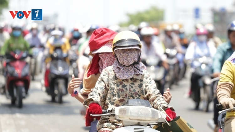 Thời tiết ngày 22/5: Bắc Bộ mưa dông về đêm, ban ngày nắng nóng 36 độ