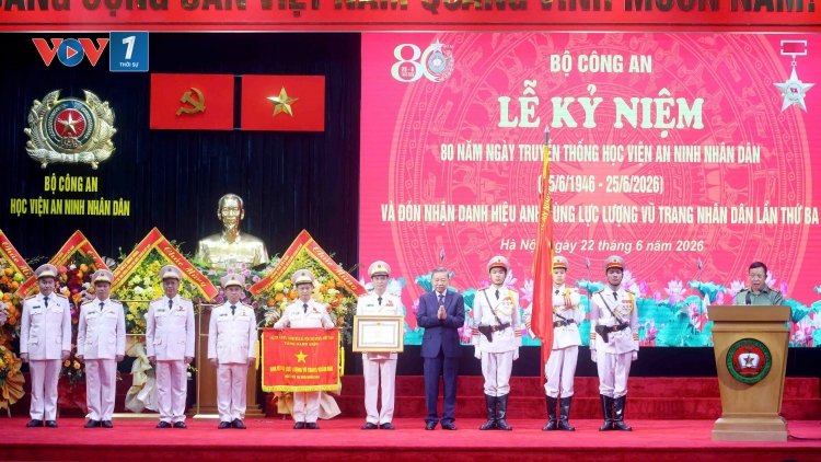 Xây dựng và hoàn thiện học thuyết bảo vệ an ninh quốc gia của Việt Nam