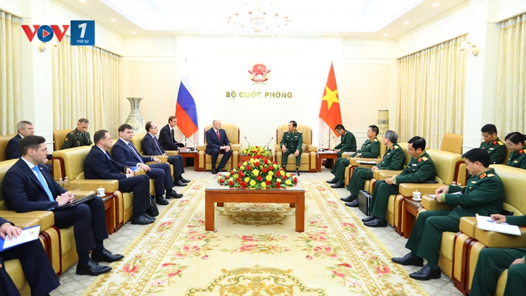 Đại tướng Nguyễn Tân Cương tiếp Bộ trưởng Bộ Phòng thủ dân sự Liên bang Nga
