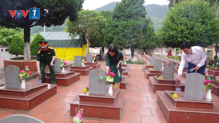 Sơn La: Lấy mẫu xác định danh tính hài cốt liệt sĩ tại nghĩa trang liệt sĩ xã Thuận Châu