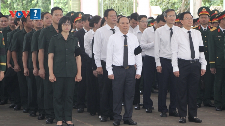  Phó Thủ tướng Hồ Quốc Dũng dự Lễ an táng 18 hài cốt liệt sĩ tại Gia Lai