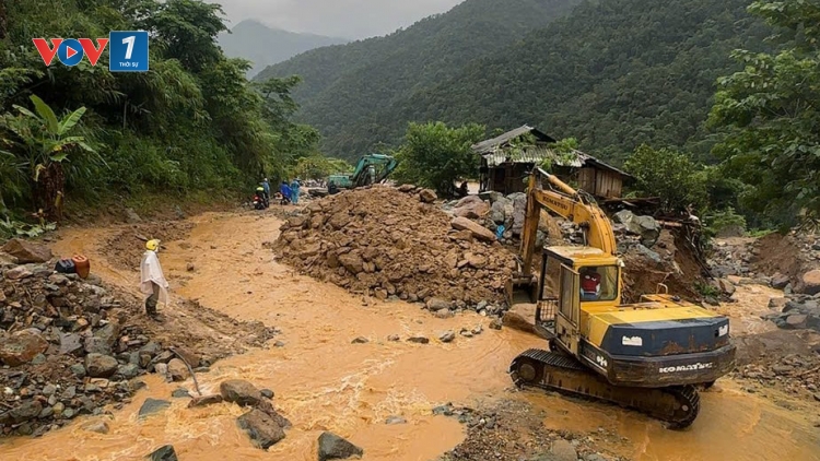 Sơn La nỗ lực tu sửa, khôi phục đường giao thông sau mưa lũ