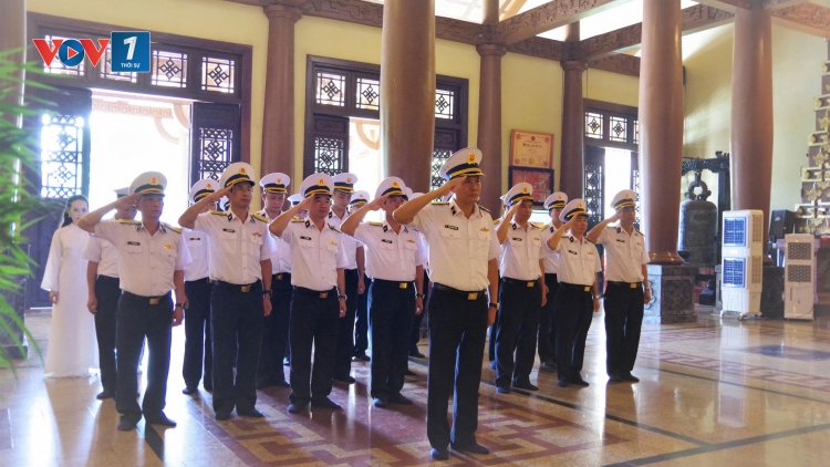 Cán bộ, chiến sĩ Vùng 2 Hải quân: Tri ân nguồn cội, vững vàng giữ biển