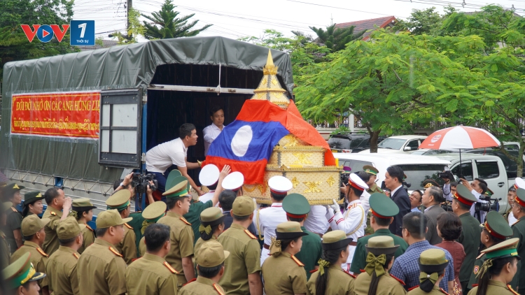 Sự hy sinh của quân tình nguyện và chuyên gia Việt Nam luôn khắc ghi trong lòng người dân Lào