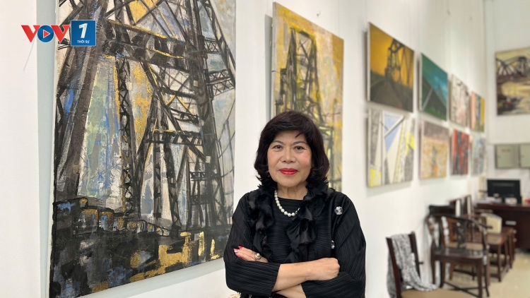Bà Nga “cầu Long Biên”