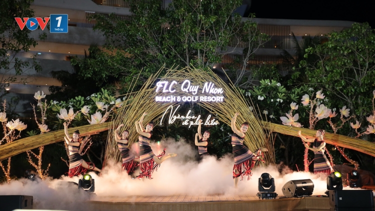 Gia Lai khai mạc Lễ hội Ngàn hoa
