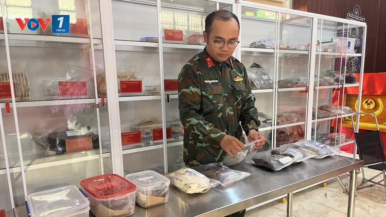 Phát hiện 10 bộ hài cốt liệt sĩ tại Công viên Lê Thị Riêng