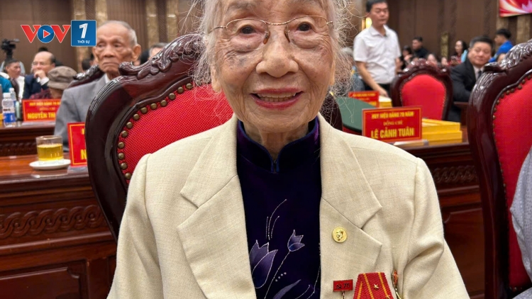 Sắt son lời thề theo Đảng