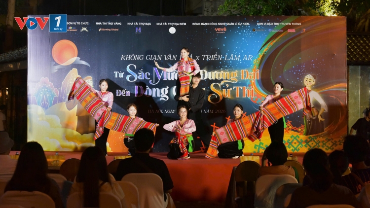  Người trẻ và hành trình đưa di sản “chạm” vào đương đại