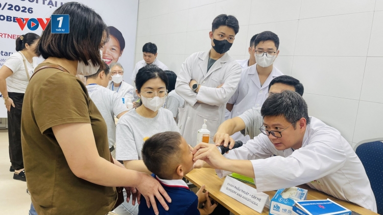 Nhiều trẻ em nghèo vùng cao được về Hà Nội “phẫu thuật nụ cười” miễn phí