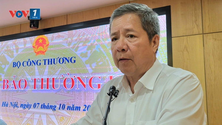 Chưa áp dụng giá điện theo giờ cao điểm, thấp điểm với khách hàng sinh hoạt
