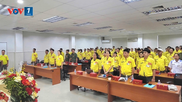 Vạn Xuân – Để đảng viên trẻ trưởng thành từ doanh nghiệp. 