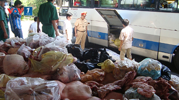 Nỗi lo thực phẩm bẩn: Bao giờ đến hồi kết? (18/12/2015)