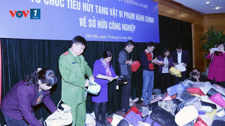 Vi phạm về sở  hữu trí tuệ ngày càng tinh vi và phức tạp (18/12/2015)