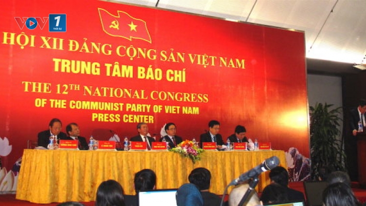 Khai trương Trung tâm Báo chí và Họp báo về Đại hội lần thứ 12 của Đảng Cộng sản Việt Nam.(Thời sự trưa 18/01/2016)