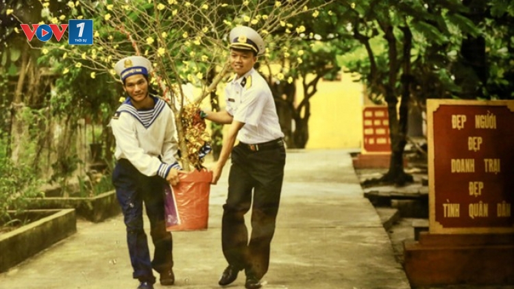 Mùa xuân và người lính đảo