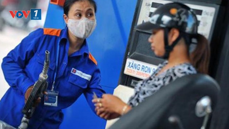 Liên bộ Tài chính - Công thương quyết định dời lịch điều chỉnh giá xăng sang đầu tuần sau (Thời sự trưa 20/3/2016)