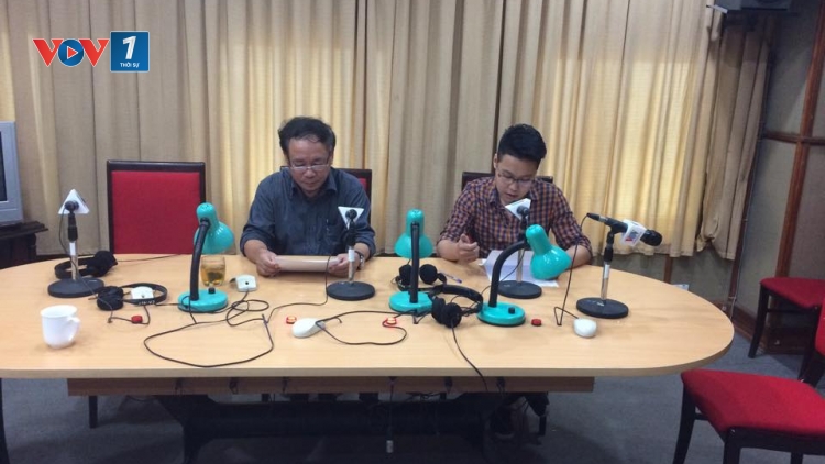 Tưới nước tiết kiệm cho cây cà phê sao cho đúng cách. (13/4/2016)