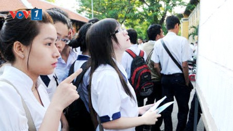 Thời sự chiều ngày 08/8/2014: Bộ GD&ĐT chính thức công bố điểm xét tuyển đại học, cao đẳng năm nay.