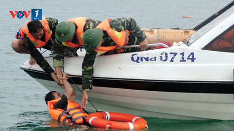 Biển đảo Việt Nam ngày 8/8/2014: Tìm kiếm cứu nạn là mệnh lệnh trái tim người cán bộ chiến sỹ hải quân.