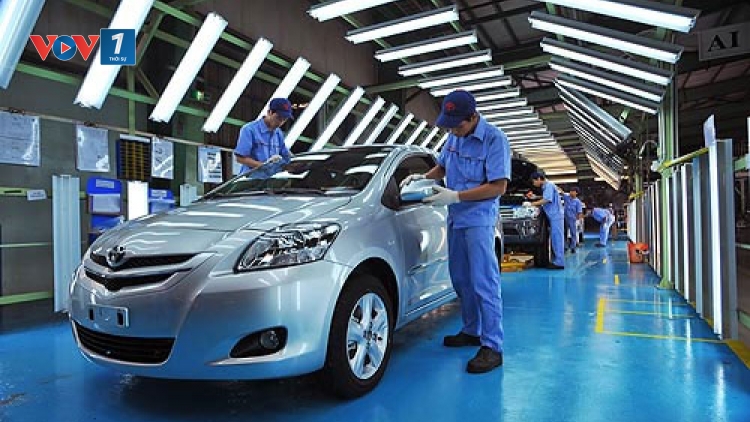 Chính phủ với người dân ngày 22/07/2014: Thủ tướng Chính phủ phê duyệt chiến lược phát triển công nghiệp ô tô Việt Nam.