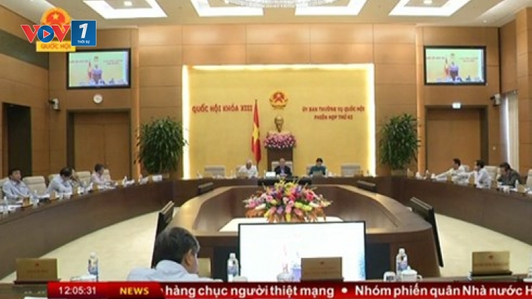 Ủy ban Thường vụ Quốc hội bế mạc phiên họp 42, hoàn thành toàn bộ nội dung chương trình đề ra (Thời sự chiều ngày 16/10/2015)