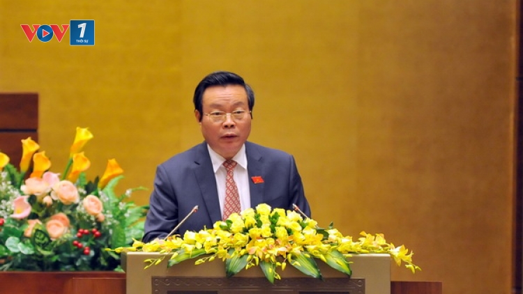Sáng nay, Quốc hội đã thông qua Nghị quyết về dự toán ngân sách nhà nước năm 2016. (Thời sự trưa 11/11/2015)