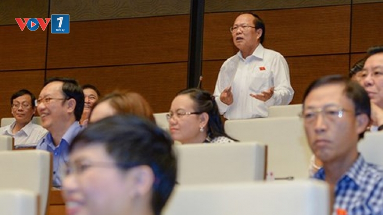 Chất vấn tại kỳ họp thứ 10 Quốc hội khóa 13: Lời giải cho câu hỏi về trách nhiệm và giải pháp còn chưa rõ ràng.