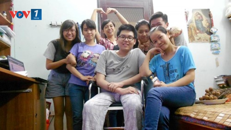 Nghị lực trong cuộc sống của chàng trai trẻ Cù Hữu Hoàng.