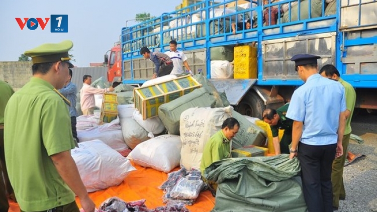 Đấu tranh chống buôn lậu và gian lận thương mại trong tình hình mới.
